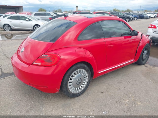 3VWJ17ATXFM626743 Volkswagen Beetle 1.8t