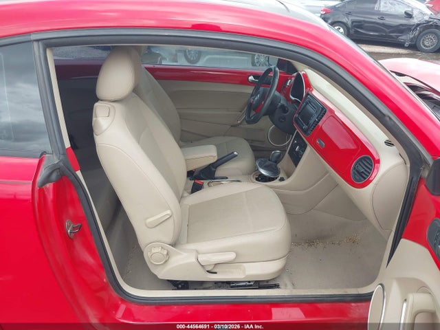 3VWJ17ATXFM626743 Volkswagen Beetle 1.8t