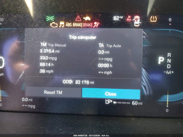 7JRL12FK9RG323001 Volvo S60 B5 Core Dark Theme