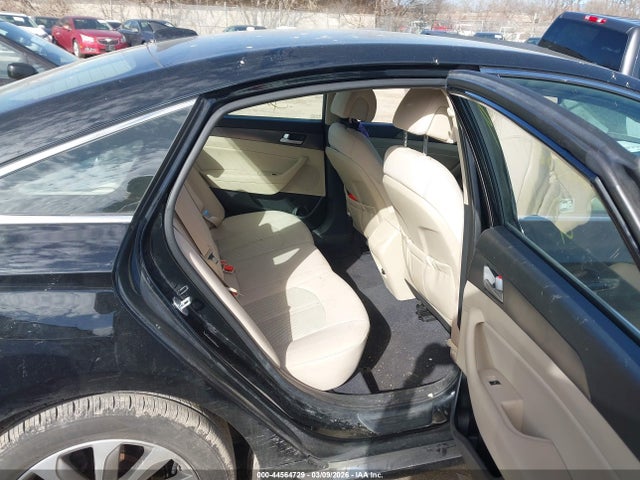 Продаж на аукціоні авто 2016 Hyundai Sonata Sport, vin: 5NPE34AF1GH351875, номер лоту: 44564729