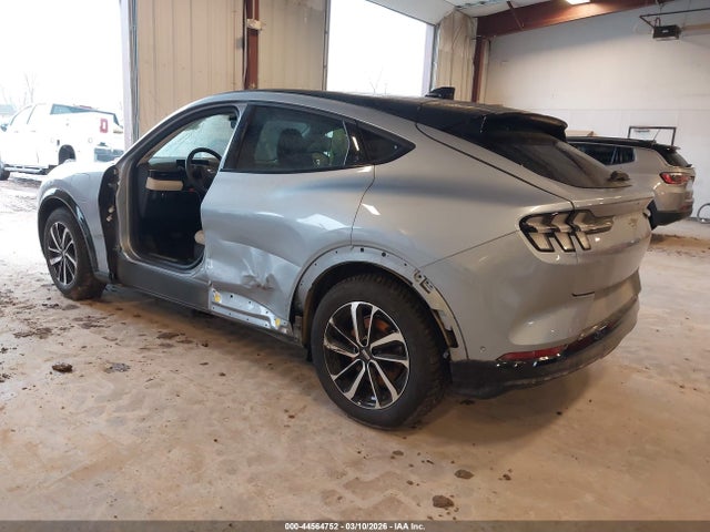 Ford Mustang Mach-e Premium 2022 3FMTK3SU5NMA56556 Image 3