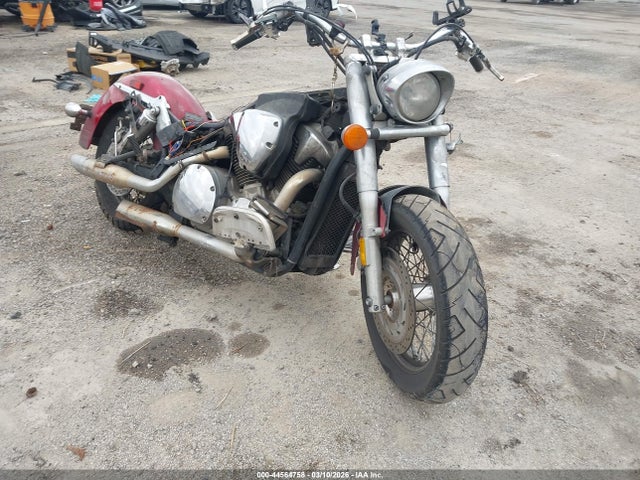 2004 HONDA VT1300 1HFSC52004A103628