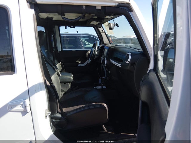 44564802 :رقم المزاد ، 1C4BJWEGXFL607920 vin ، 2015 Jeep Wrangler Unlimited Wrangler X مزاد بيع