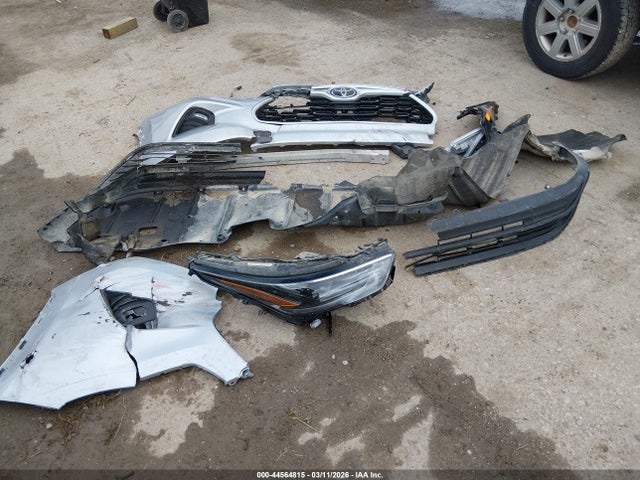 Toyota Highlander Xle 2021 5TDGZRBH2MS551769 Image 12