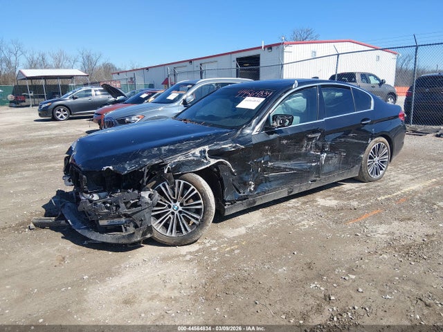 2017 BMW 530I WBAJA7C3XHG458113 Photo 1