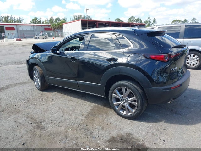 44564840 :رقم المزاد ، 3MVDMBDL7NM414465 vin ، 2022 Mazda Cx-30 Premium مزاد بيع
