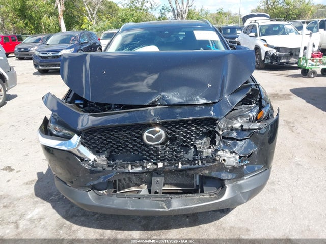 44564840 :رقم المزاد ، 3MVDMBDL7NM414465 vin ، 2022 Mazda Cx-30 Premium مزاد بيع