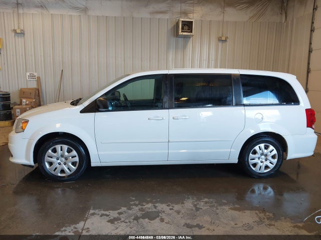 2C4RDGBG2GR114757 Dodge Grand Caravan Se