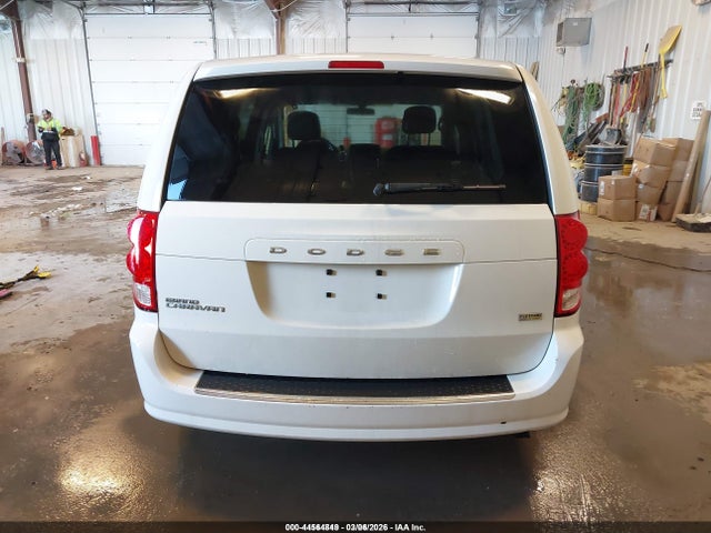 2C4RDGBG2GR114757 Dodge Grand Caravan Se