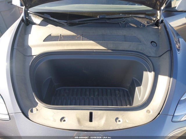 2023 TESLA MODEL Y 7SAYGDEF1PF701213 Photo 9