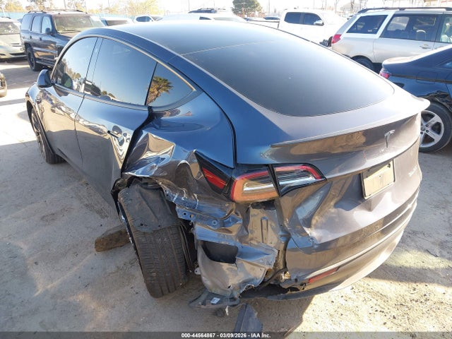 2023 TESLA MODEL Y 7SAYGDEF1PF701213 Photo 2