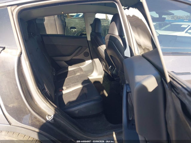 2023 TESLA MODEL Y 7SAYGDEF1PF701213 Photo 7