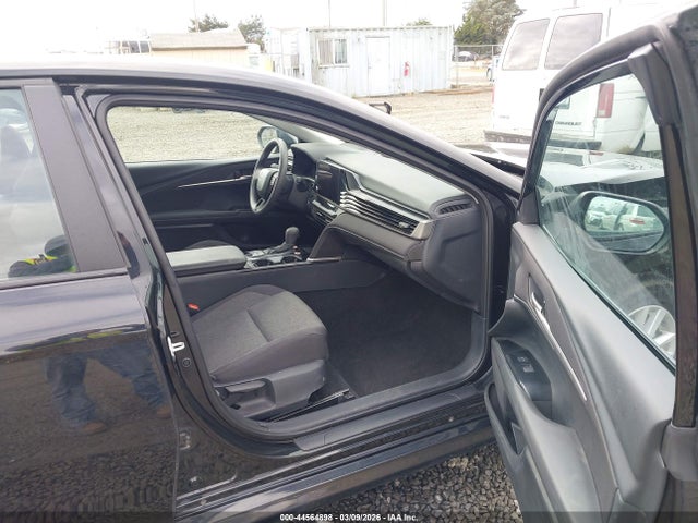 Toyota CAMRY LE 2025 4T1DAACK0SU025215 Image 5