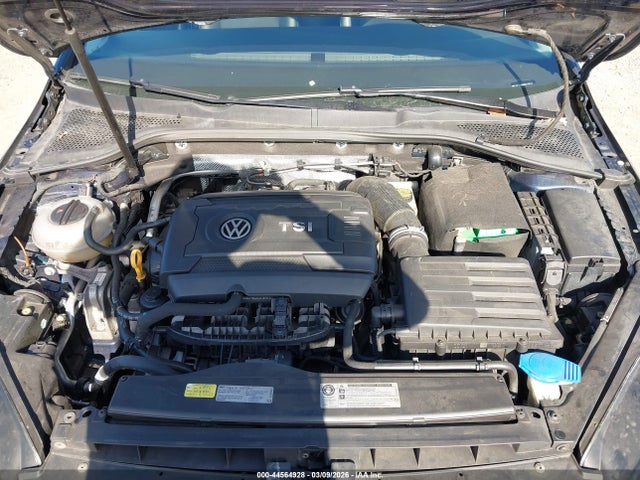 3VW217AUXGM017814 Volkswagen Golf Tsi Se 4-door