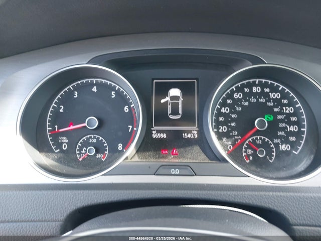 3VW217AUXGM017814 Volkswagen Golf Tsi Se 4-door