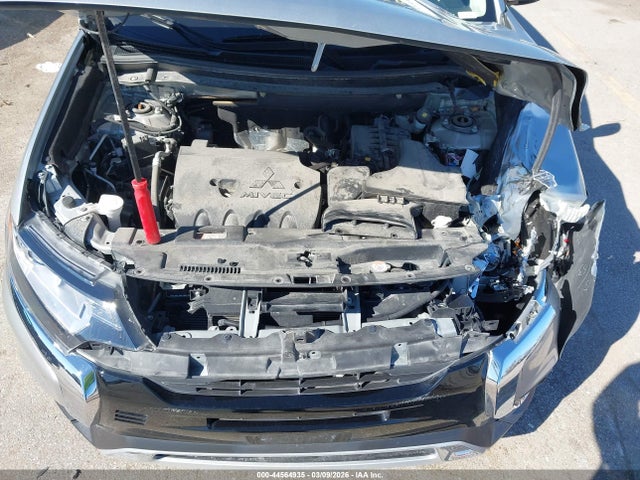 2020 MITSUBISHI OUTLANDER JA4AZ3A33LZ045948 Photo 9