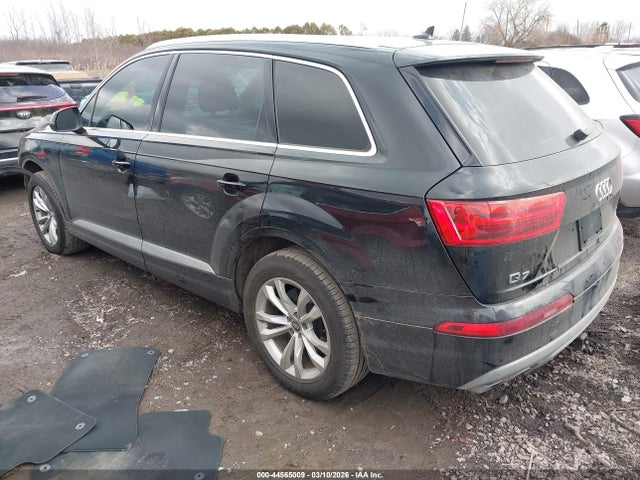 44565009 :رقم المزاد ، WA1AHAF7XHD044223 vin ، 2017 Audi Q7 2.0t Premium مزاد بيع