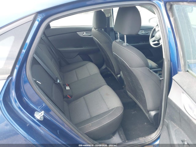44565018 :رقم المزاد ، 3KPF24AD4NE432117 vin ، 2022 Kia Forte Lxs مزاد بيع