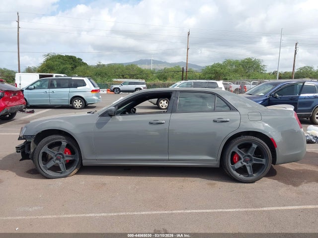 Chrysler 300 300s 2018 2C3CCABG4JH201602 Image 15