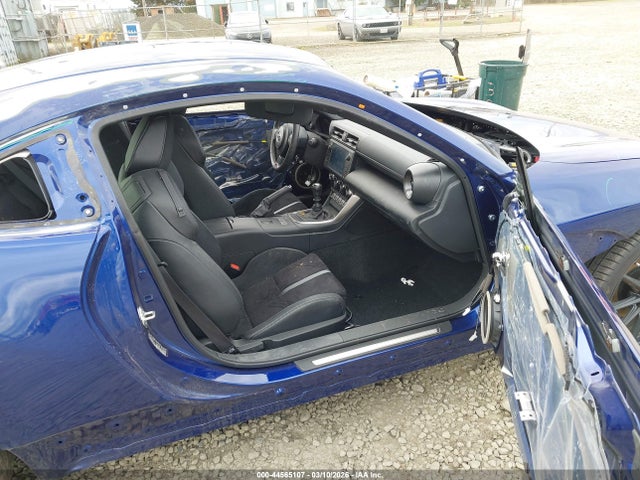 2025 Toyota Gr86 Premium მანქანა იყიდება აუქციონზე, vin: JF1ZNBE16S9759374, აუქციონის ნომერი: 44565107