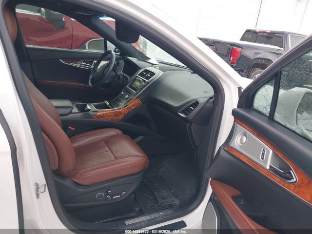 44565122 :رقم المزاد ، 2LMPJ8LP4JBL34972 vin ، 2018 Lincoln Mkx Reserve مزاد بيع