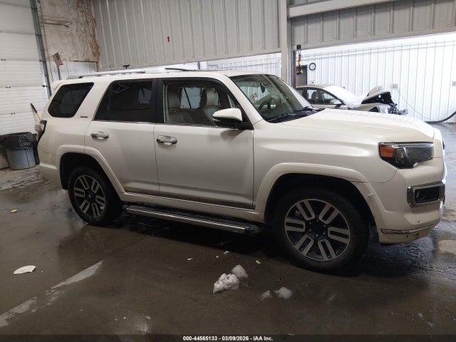 Toyota 4runner Limited 2018 JTEBU5JR4J5608076 Image 13