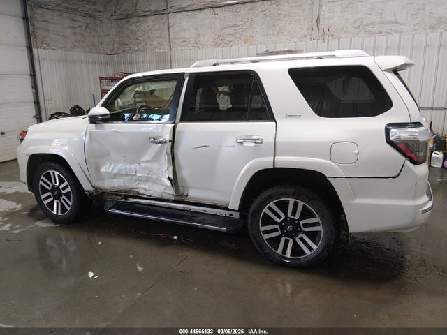 Toyota 4runner Limited 2018 JTEBU5JR4J5608076 Image 14