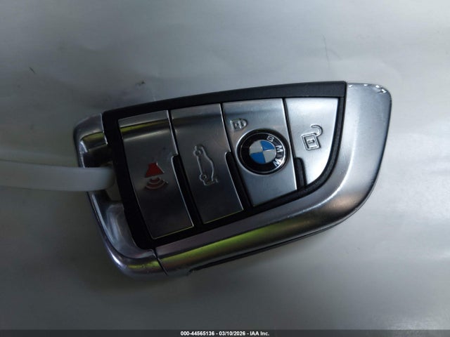 44565136 :رقم المزاد ، 5UXKT0C51J0W02705 vin ، 2018 Bmw X5 Edrive Xdrive40e Iperformance مزاد بيع