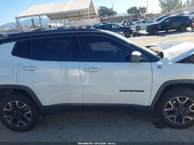 Jeep Compass Trailhawk 4x4 2019 3C4NJDDB3KT668970 Image 13