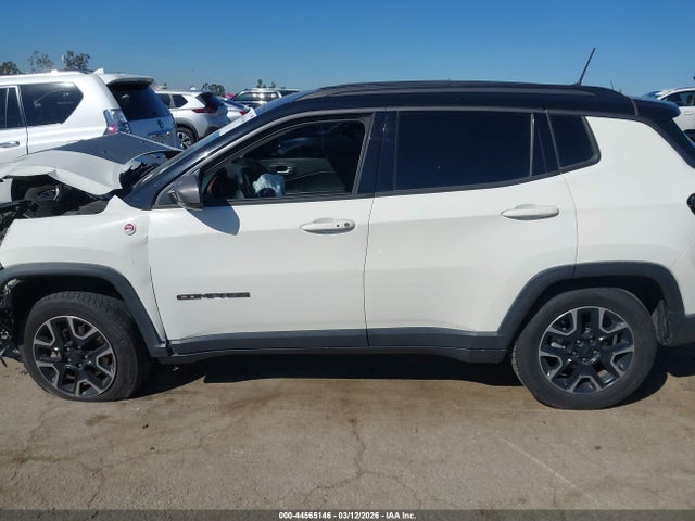 Jeep Compass Trailhawk 4x4 2019 3C4NJDDB3KT668970 Image 14