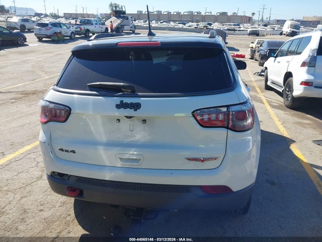 Jeep Compass Trailhawk 4x4 2019 3C4NJDDB3KT668970 Image 16