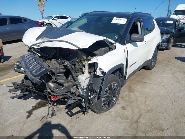Jeep Compass Trailhawk 4x4 2019 3C4NJDDB3KT668970 Image 2