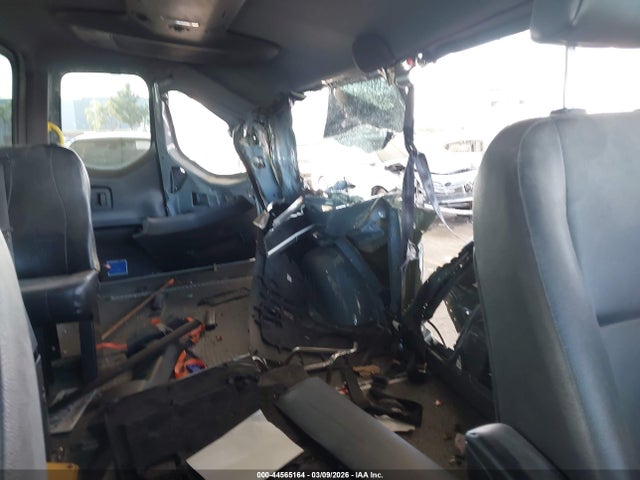 W1X4DBHY2NT104216 Mercedes-Benz Sprinter 2500 Standard Roof I4 Diesel