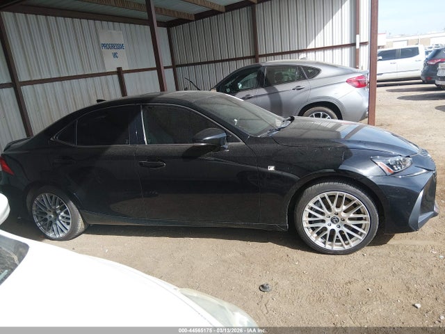 2020 Lexus Is 300 მანქანა იყიდება აუქციონზე, vin: JTHGA1D26L5106147, აუქციონის ნომერი: 44565175