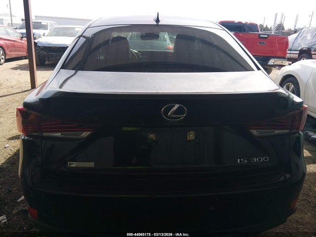 2020 Lexus Is 300 მანქანა იყიდება აუქციონზე, vin: JTHGA1D26L5106147, აუქციონის ნომერი: 44565175
