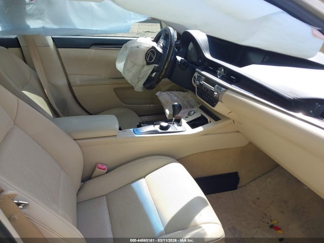 44565181 :رقم المزاد ، JTHBK1GG9F2162863 vin ، 2015 Lexus Es 350 مزاد بيع