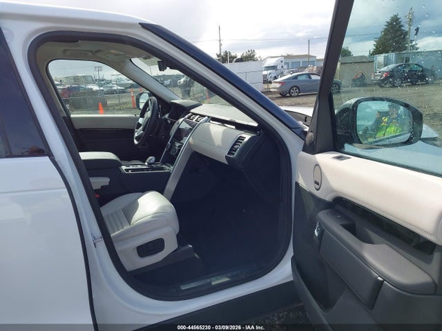 SALRJ2FX7S2504114 Land Rover Discovery P300 S