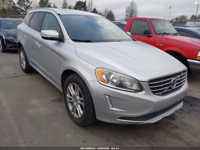2016 VOLVO XC60 YV440MDK5G2808974