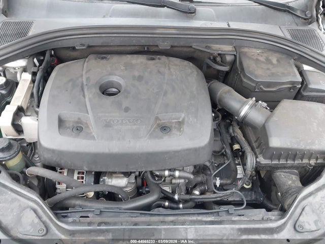 2016 VOLVO XC60 YV440MDK5G2808974 Photo 9