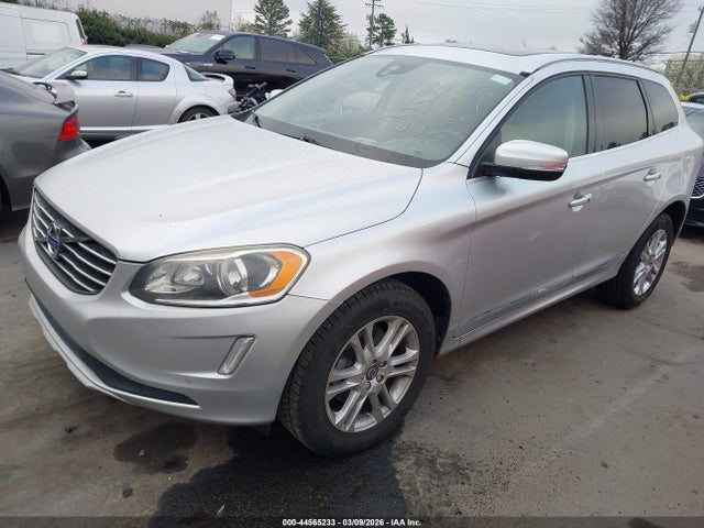 2016 VOLVO XC60 YV440MDK5G2808974 Photo 1
