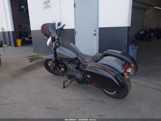 2022 HARLEY-DAVIDSON FXLRS 1HD1YWZ2XNB047101 Photo 2