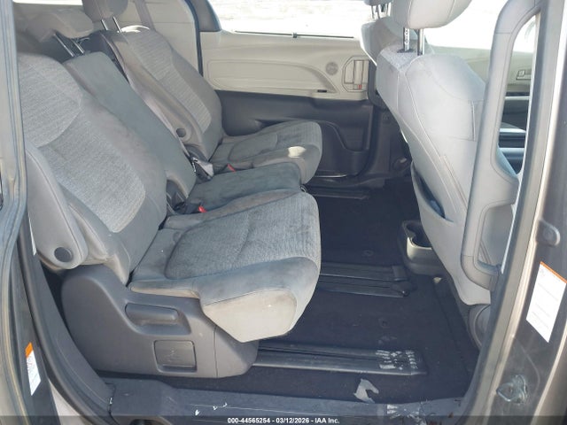 2021 TOYOTA SIENNA 5TDBSKFCXMS030769 Photo 7