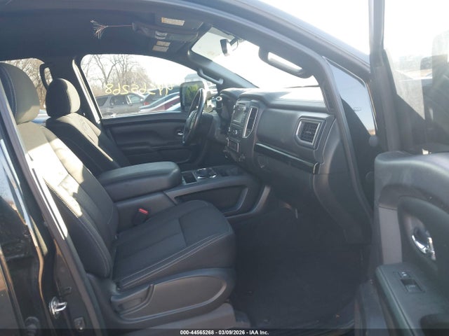 2019 NISSAN TITAN XD 1N6BA1F45KN516430 Photo 4