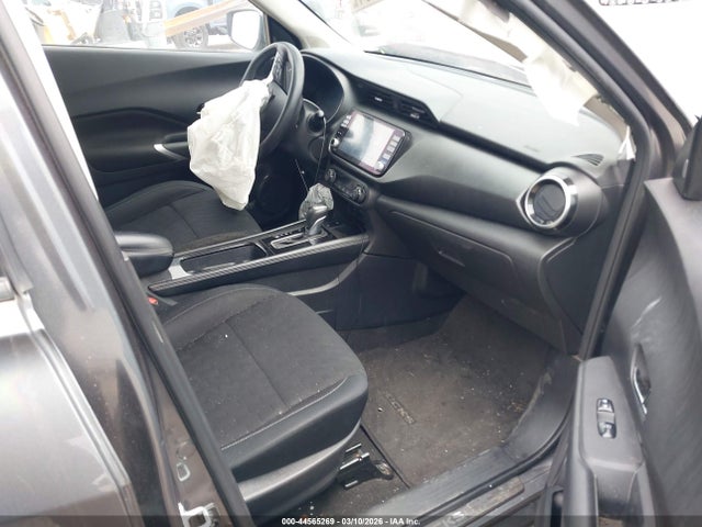 3N1CP5CV2NL520257 Nissan Kicks Sv Xtronic Cvt