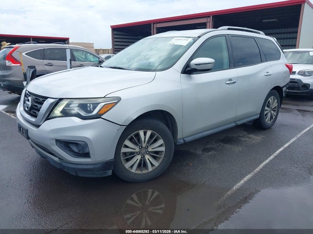 Nissan Pathfinder S 2018 5N1DR2MN7JC645958 Image 2
