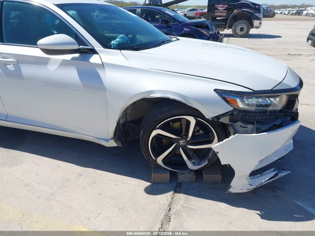 44565329 :رقم المزاد ، 1HGCV1F34LA073166 vin ، 2020 Honda Accord Sport مزاد بيع