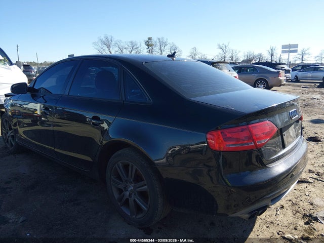 2011 AUDI A4 WAUBFAFL6BN032033 Photo 2
