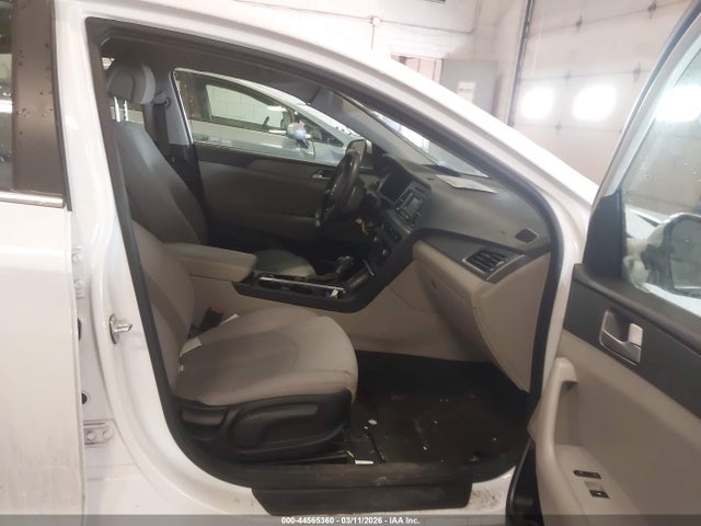 5NPE24AF3FH018188 Hyundai SONATA SE