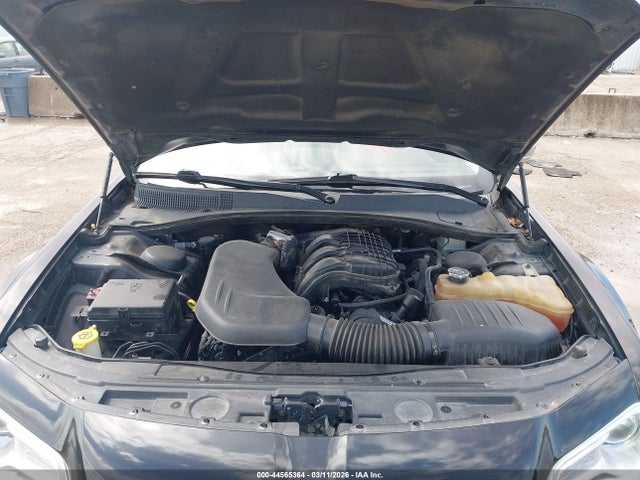 2017 CHRYSLER 300C 2C3CCAEG4HH570644 Photo 9