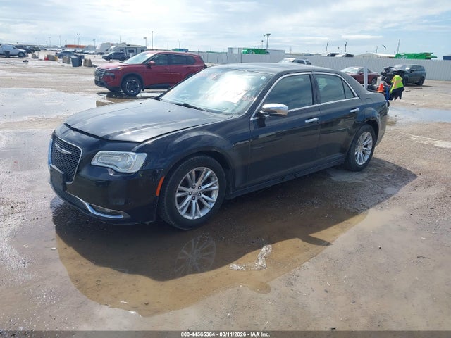 2017 CHRYSLER 300C 2C3CCAEG4HH570644 Photo 1